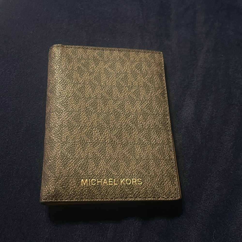 Michael Kors passport holder